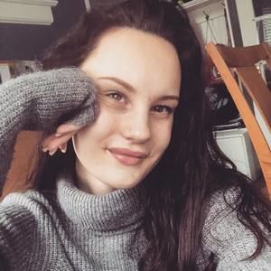 Meet your Posher, Nicole